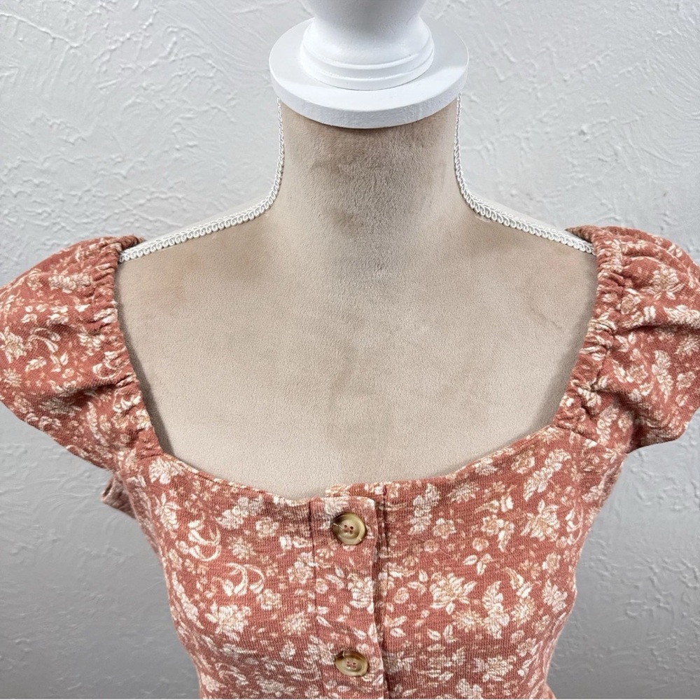 Rewind Terracotta Floral Button-Up Blouse - Picture 2 of 10